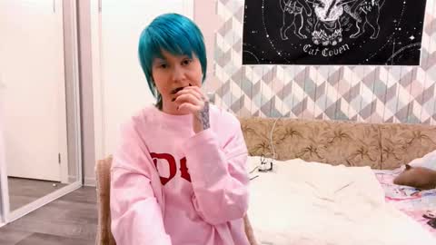 Eva online show from January 10, 2026, 11:34 am