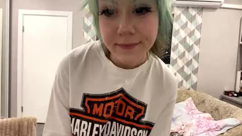 Eva online show from January 14, 2026, 7:30 pm