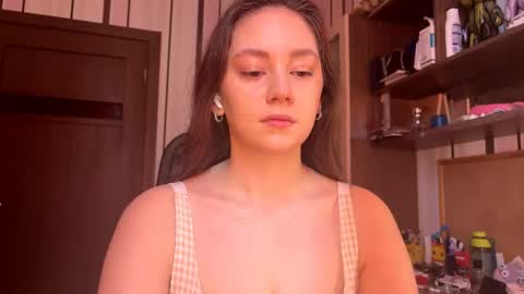 Snapshot of keshastremmel chatting on May 31, 2026, 9:16 am Ellie online show from May 31, 2026, 9:16 am