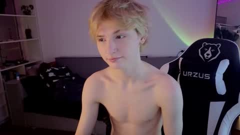 Kessy online show from October 2, 2025, 8:27 pm