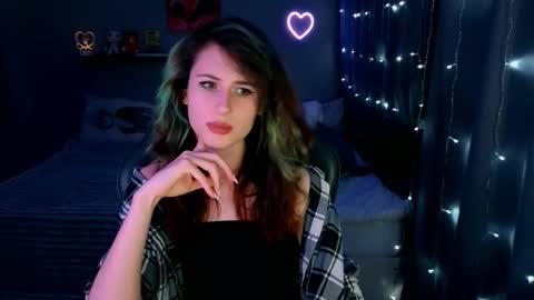 Snapshot of keti_moon chatting on February 9, 2026, 6:34 pm Keti 3 online show from February 9, 2026, 6:34 pm