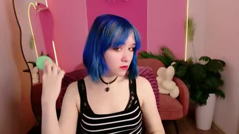 Snapshot of kettiejones chatting on February 19, 2026, 7:37 am kettiejones online show from February 19, 2026, 7:37 am