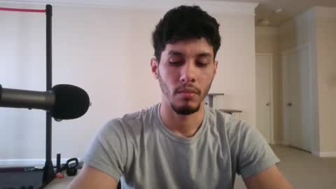 Snapshot of kevin9nch chatting on February 17, 2025, 5:43 pm Kevin online show from February 17, 2025, 5:43 pm