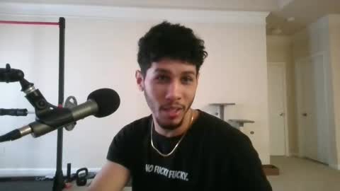 Snapshot of kevin9nch chatting on February 22, 2025, 3:47 pm Kevin online show from February 22, 2025, 3:47 pm