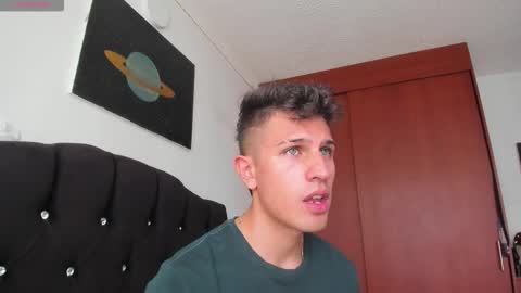 Snapshot of kevin_ahs1 chatting on February 11, 2026, 5:18 pm Kevin Ahs online show from February 11, 2026, 5:18 pm