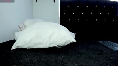 Snapshot of kevin_ahs1 chatting on March 10, 2026, 8:14 pm Kevin Ahs online show from March 10, 2026, 8:14 pm