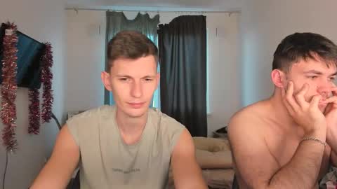 Snapshot of kevin_hornyyy chatting on October 7, 2025, 5:04 am kevin online show from October 7, 2025, 5:04 am