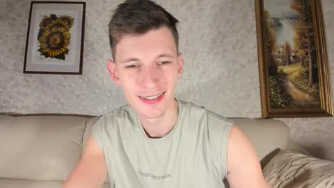 Snapshot of kevin_hornyyy chatting on October 18, 2025, 10:49 am kevin online show from October 18, 2025, 10:49 am