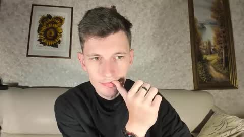 Snapshot of kevin_hornyyy chatting on October 20, 2025, 6:58 am kevin online show from October 20, 2025, 6:58 am