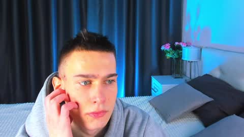 Ask me online show from February 5, 2025, 10:08 am