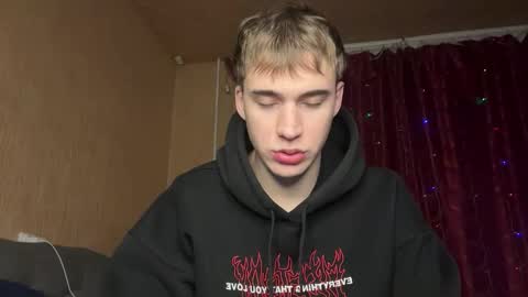 Snapshot of kevin_martin8 chatting on December 17, 2025, 8:26 pm Kevin Martin online show from December 17, 2025, 8:26 pm