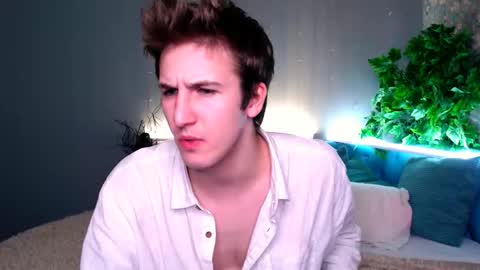 Kevin online show from September 21, 2025, 9:16 pm