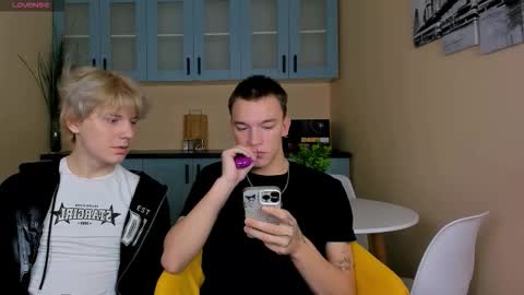 Kevin online show from November 16, 2025, 7:41 pm