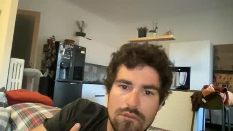 Snapshot of kevinpillobello chatting on April 8, 2026, 5:24 pm kevinpillobello online show from April 8, 2026, 5:24 pm