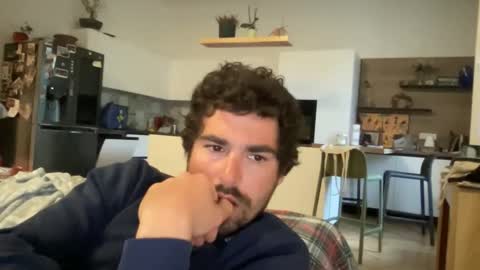 Snapshot of kevinpillobello chatting on April 14, 2026, 4:35 pm kevinpillobello online show from April 14, 2026, 4:35 pm