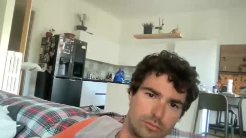 Snapshot of kevinpillobello chatting on April 17, 2026, 3:37 pm kevinpillobello online show from April 17, 2026, 3:37 pm