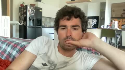 Snapshot of kevinpillobello chatting on April 18, 2026, 3:16 pm kevinpillobello online show from April 18, 2026, 3:16 pm