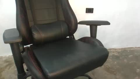 Snapshot of kevis410977 chatting on March 18, 2026, 3:26 pm kevis410977 online show from March 18, 2026, 3:26 pm