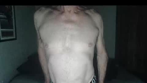 Snapshot of kevwestunder9696 chatting on November 11, 2025, 11:10 am kevwestunder9696 online show from November 11, 2025, 11:10 am