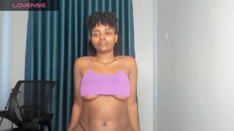 Snapshot of keyara_ chatting on February 3, 2026, 6:40 am Keyara online show from February 3, 2026, 6:40 am