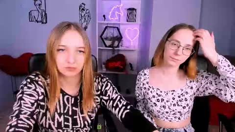 Snapshot of keylas_moan chatting on December 18, 2025, 1:06 pm Keylas online show from December 18, 2025, 1:06 pm