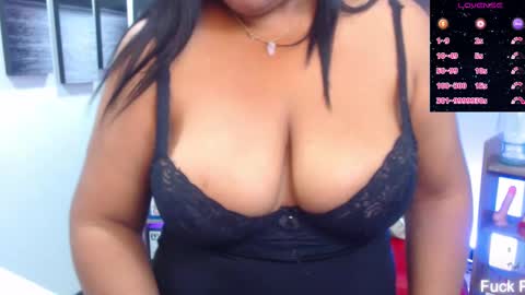 Snapshot of keylathomson chatting on February 20, 2025, 1:40 pm Keyla online show from February 20, 2025, 1:40 pm