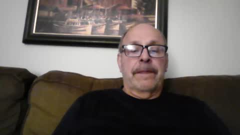 Snapshot of kfries chatting on October 13, 2025, 3:28 am Kent online show from October 13, 2025, 3:28 am