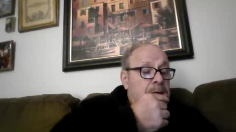 Snapshot of kfries chatting on October 31, 2025, 1:23 pm Kent online show from October 31, 2025, 1:23 pm