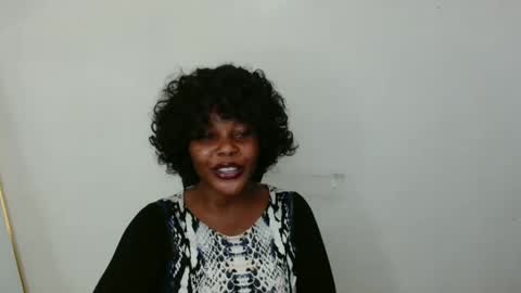 Snapshot of khaleesi7777777 chatting on March 10, 2025, 2:05 pm Khaleesi online show from March 10, 2025, 2:05 pm