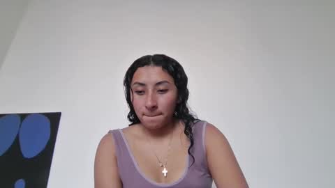 Snapshot of khaleesi_j chatting on February 23, 2025, 10:31 pm khaleesi_j online show from February 23, 2025, 10:31 pm