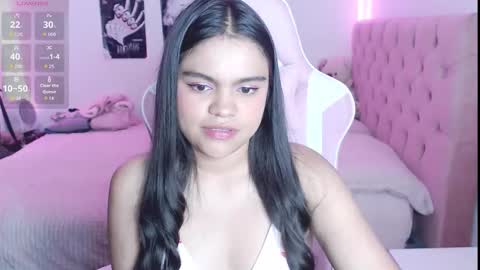 khaterin_26 online show from November 23, 2025, 3:39 am