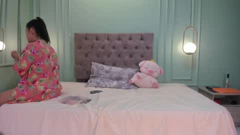 Snapshot of khaterine_hot_1 chatting on February 17, 2025, 6:15 pm Kathe Hot online show from February 17, 2025, 6:15 pm