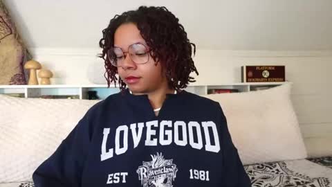 Snapshot of khayaparker chatting on February 1, 2026, 10:47 am Khaya online show from February 1, 2026, 10:47 am