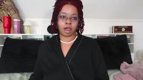 Snapshot of khayaparker chatting on March 6, 2026, 1:18 pm Khaya online show from March 6, 2026, 1:18 pm