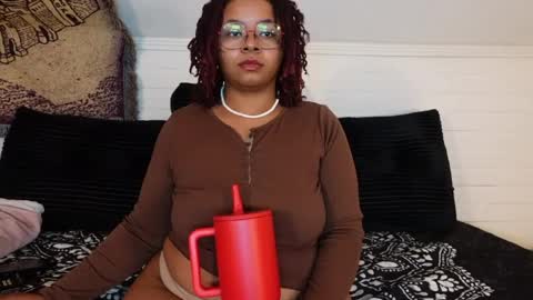 Snapshot of khayaparker chatting on April 26, 2026, 8:45 am Khaya online show from April 26, 2026, 8:45 am