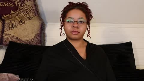 Snapshot of khayaparker chatting on April 28, 2026, 7:02 am Khaya online show from April 28, 2026, 7:02 am