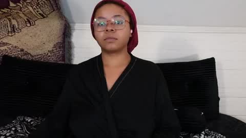 Snapshot of khayaparker chatting on May 10, 2026, 9:14 am Khaya online show from May 10, 2026, 9:14 am