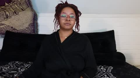 Snapshot of khayaparker chatting on May 18, 2026, 3:18 pm Khaya online show from May 18, 2026, 3:18 pm