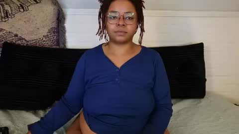 Snapshot of khayaparker chatting on May 28, 2026, 5:27 am Khaya online show from May 28, 2026, 5:27 am