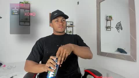Snapshot of khen_west1 chatting on October 20, 2025, 6:52 pm khen_west1 online show from October 20, 2025, 6:52 pm