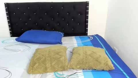 khloe_hot88 online show from November 24, 2025, 11:04 pm