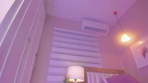 Snapshot of khloe_sweeet chatting on September 16, 2025, 11:33 am khloe_sweeet online show from September 16, 2025, 11:33 am