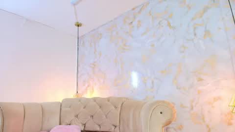 Khloe online show from May 16, 2026, 10:36 am
