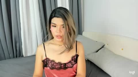 ur gurl Khloe online show from August 9, 2026, 7:02 am