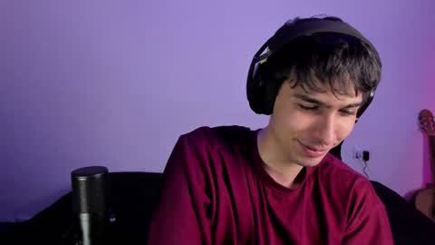 Snapshot of khozler_ chatting on January 17, 2025, 12:53 am khozler_ online show from January 17, 2025, 12:53 am