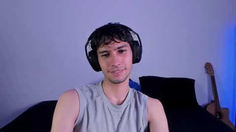 Snapshot of khozler_ chatting on February 7, 2025, 3:45 am khozler_ online show from February 7, 2025, 3:45 am