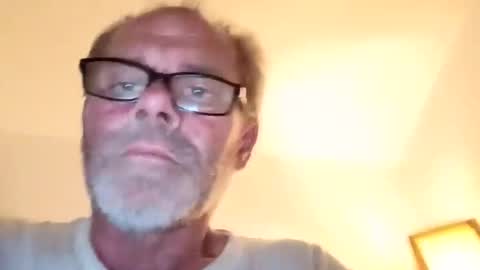 Snapshot of khrisdm48 chatting on February 12, 2026, 4:29 am khrisdm48 online show from February 12, 2026, 4:29 am