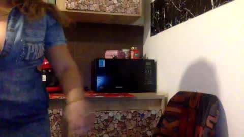 Snapshot of kianapike chatting on April 30, 2026, 3:18 pm KianaPike online show from April 30, 2026, 3:18 pm