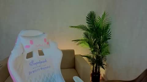 Snapshot of kianawhite chatting on February 11, 2026, 8:19 am kianawhite online show from February 11, 2026, 8:19 am