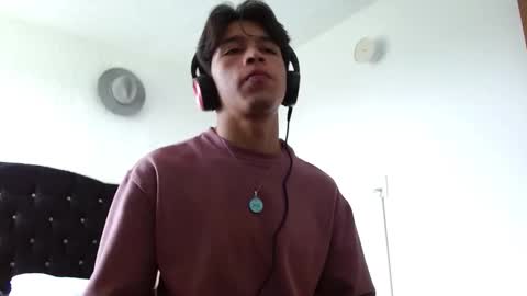 Snapshot of kianryu chatting on September 23, 2025, 7:28 pm Adrian Chlloe online show from September 23, 2025, 7:28 pm